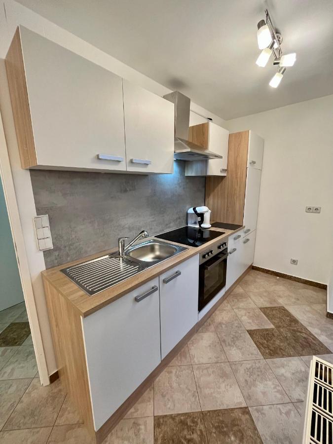 Traum Apartment Mit Pool+Balkon Вена Экстерьер фото